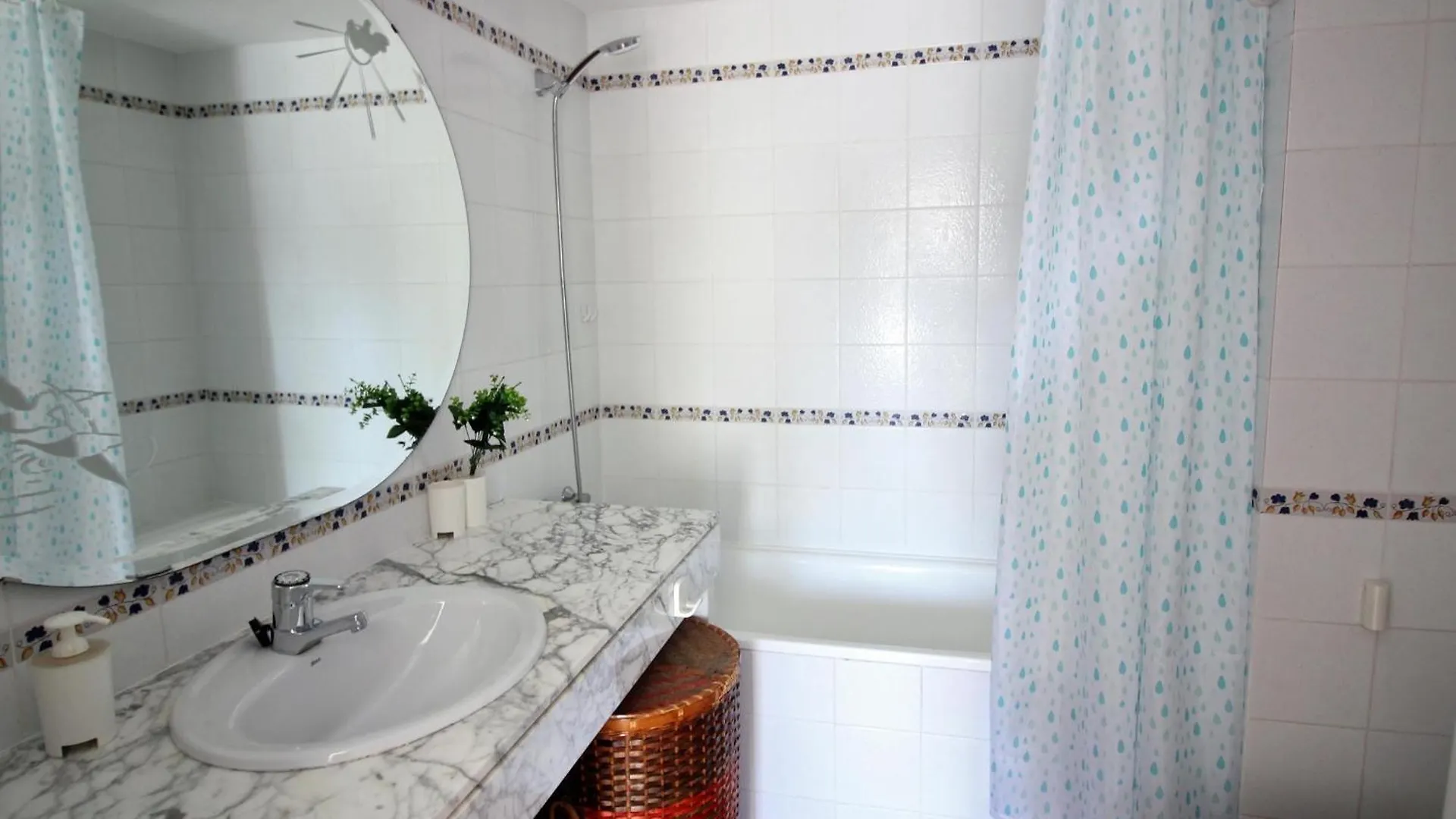 Apartamento Con Piscina Y Terraza Cerca De La Playa De La Rubina, Wi-Fi Y Climatizacion. - Es-258-34 Rosas 0*,  Spanien